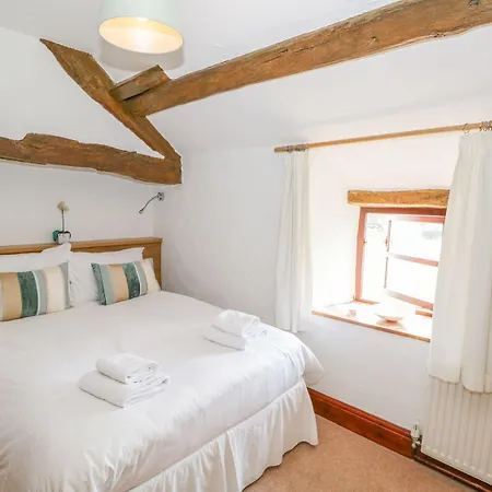 Thornyfield Barn Alpehytte